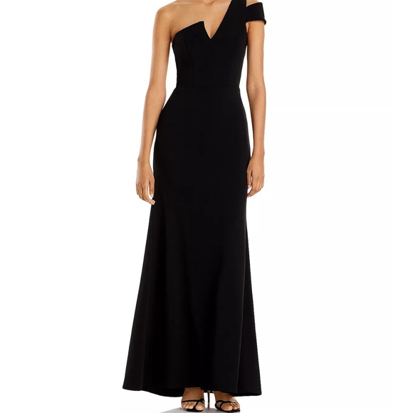 It’s beautiful ,  could attend the event - Picture 3 of 3